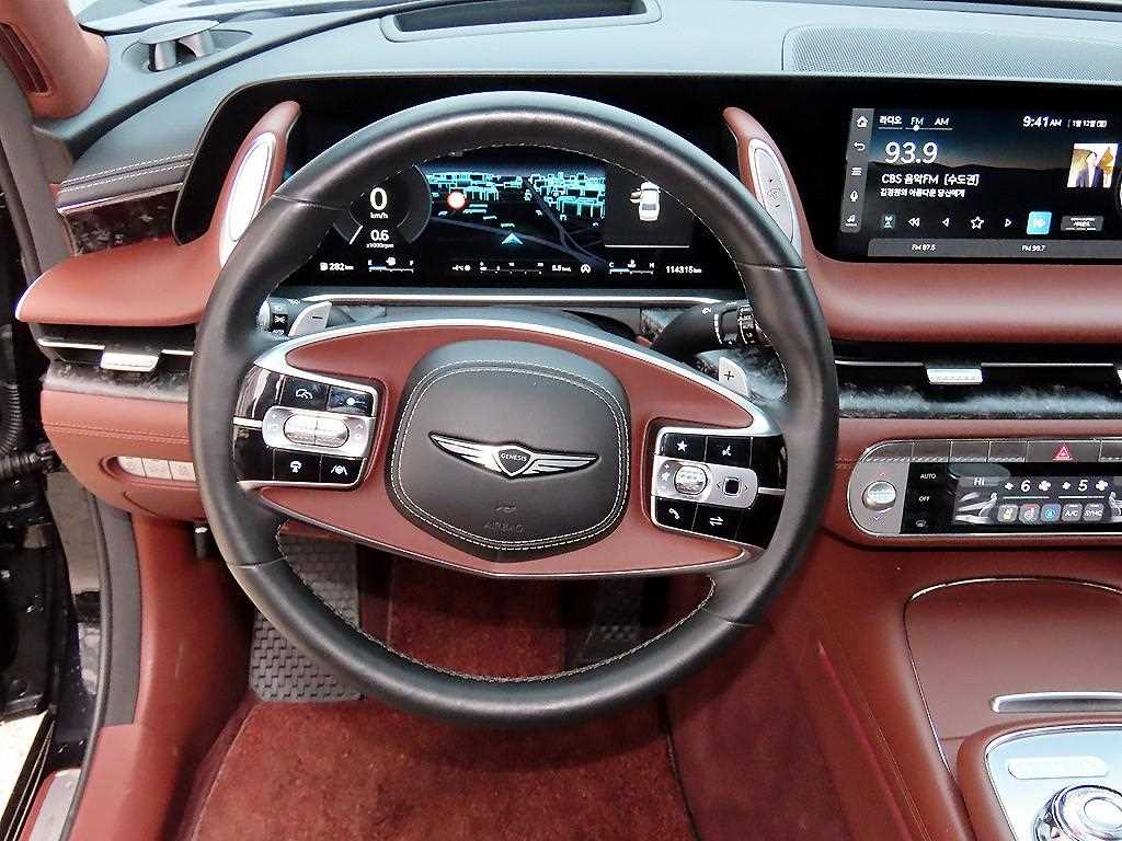 Genesis G90 - Vista 8