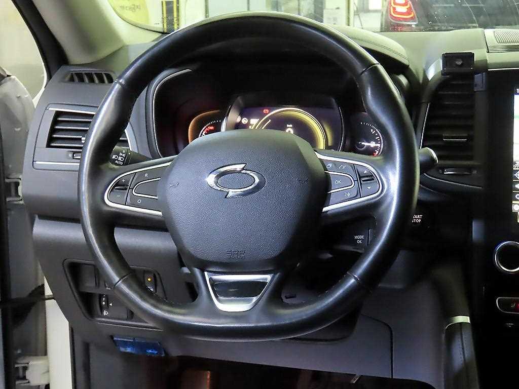 SAMSUNG QM6 - Vista 8