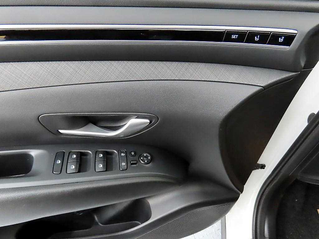 HYUNDAI Tucson - Vista 11