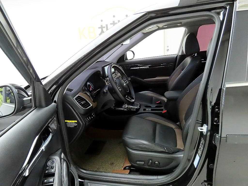 KIA Seltos 2020 Negro - Importación desde Corea - HF Imports Iquique - Foto 14