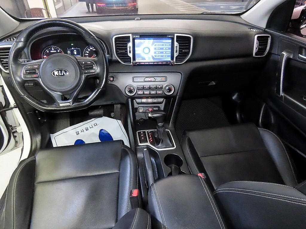 KIA Sportage - Vista 10