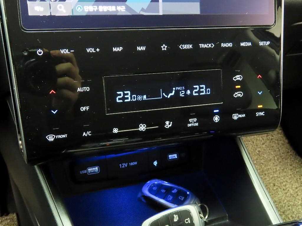 HYUNDAI Tucson - Vista 10