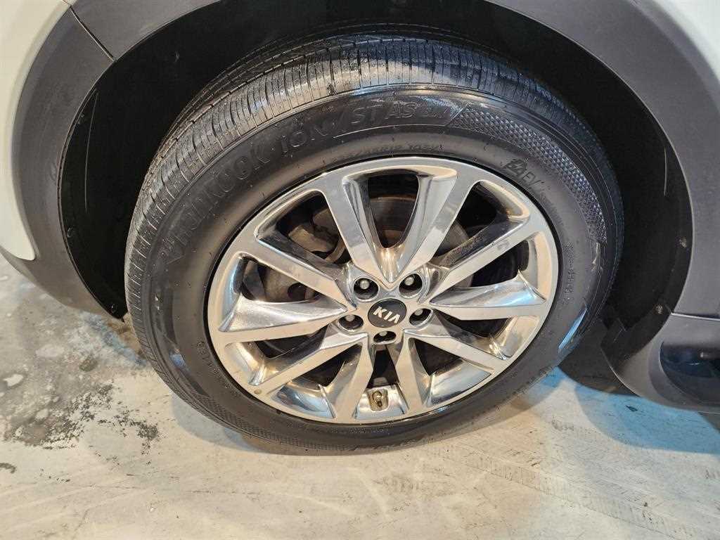 KIA Sorento 2015 Blanco - Importación desde Corea - HF Imports Iquique - Foto 17