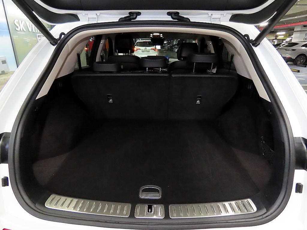 Genesis GV70 2024 Blanco - Importación desde Corea - HF Imports Iquique - Foto 16