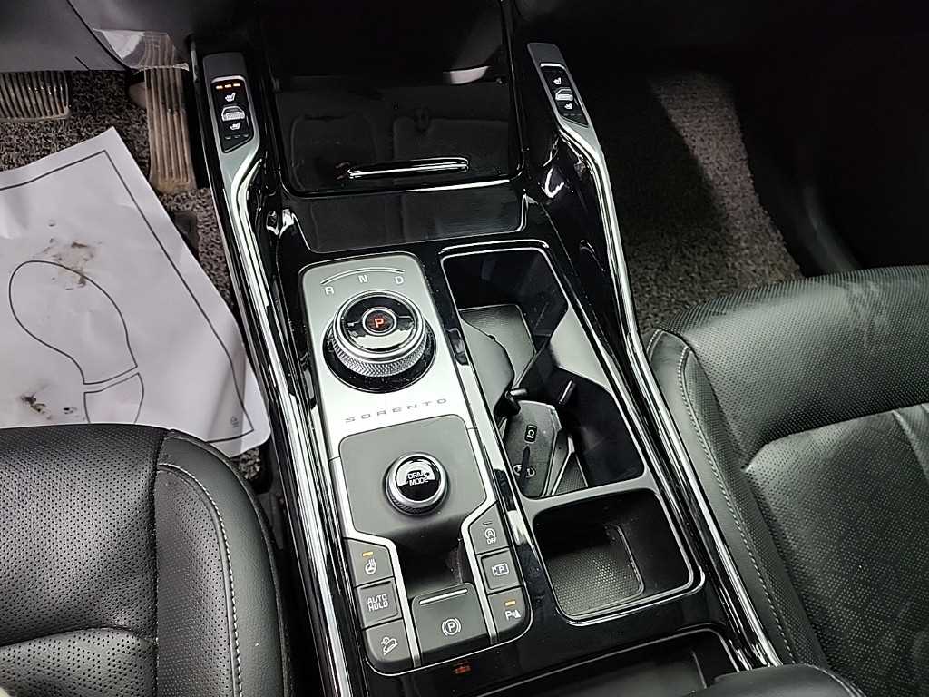 KIA Sorento - Vista 8