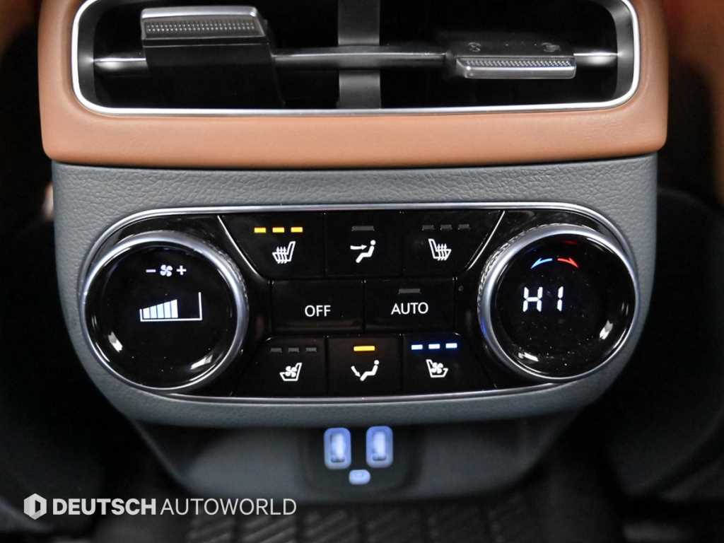 Genesis GV70 - Vista 10