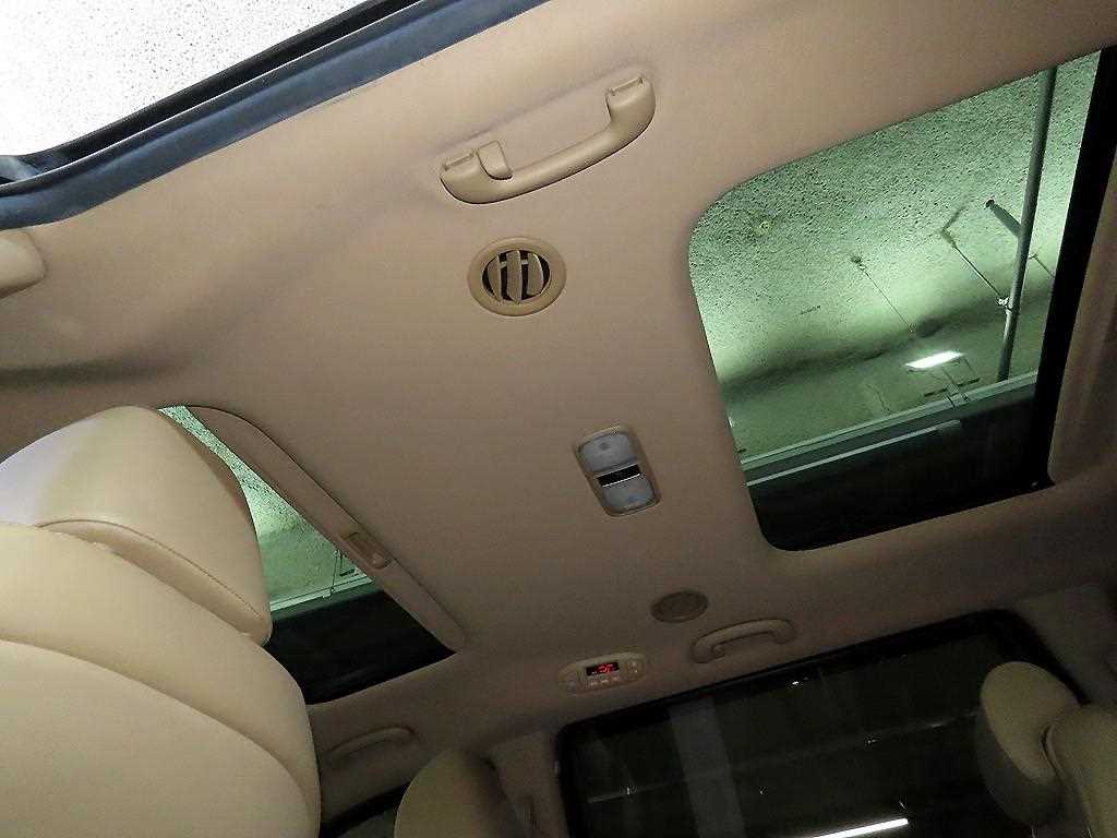 KIA Carnival 2017 Negro - Importación desde Corea - HF Imports Iquique - Foto 15