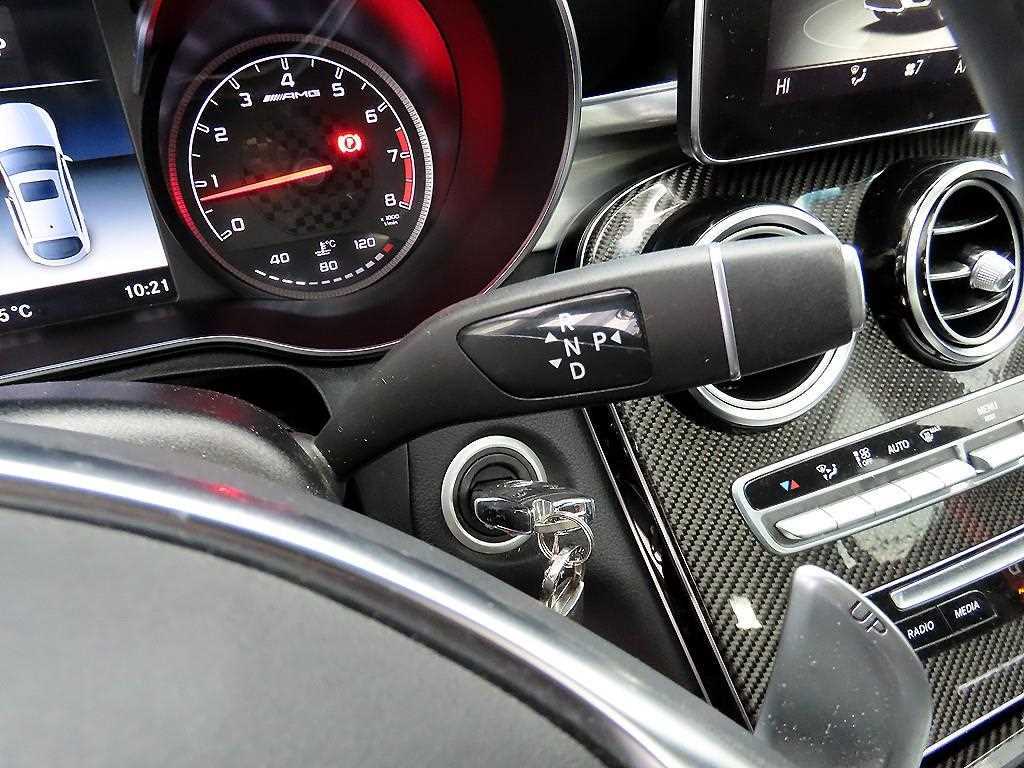 Mercedes Benz GLC Class - Vista 11