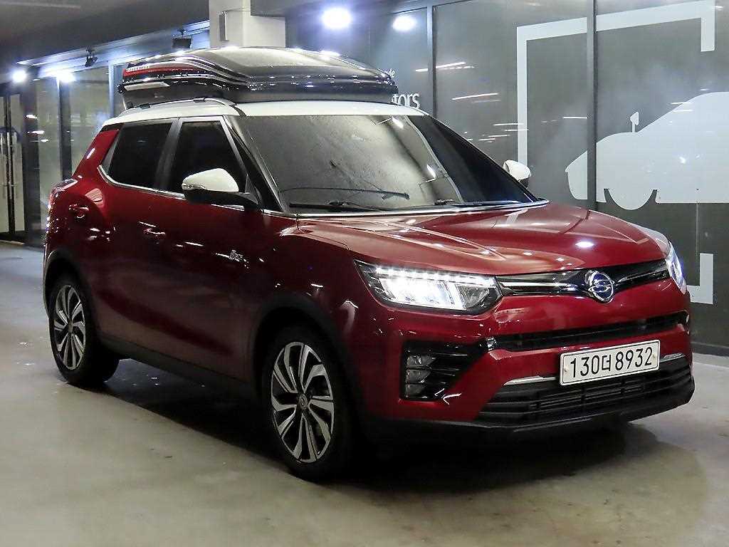 Ssangyong Tivoli 2021 Rojo - Importación desde Corea - HF Imports Iquique - Foto 1