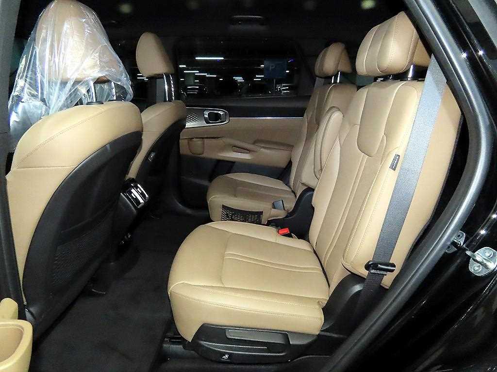 KIA Sorento - Vista 7