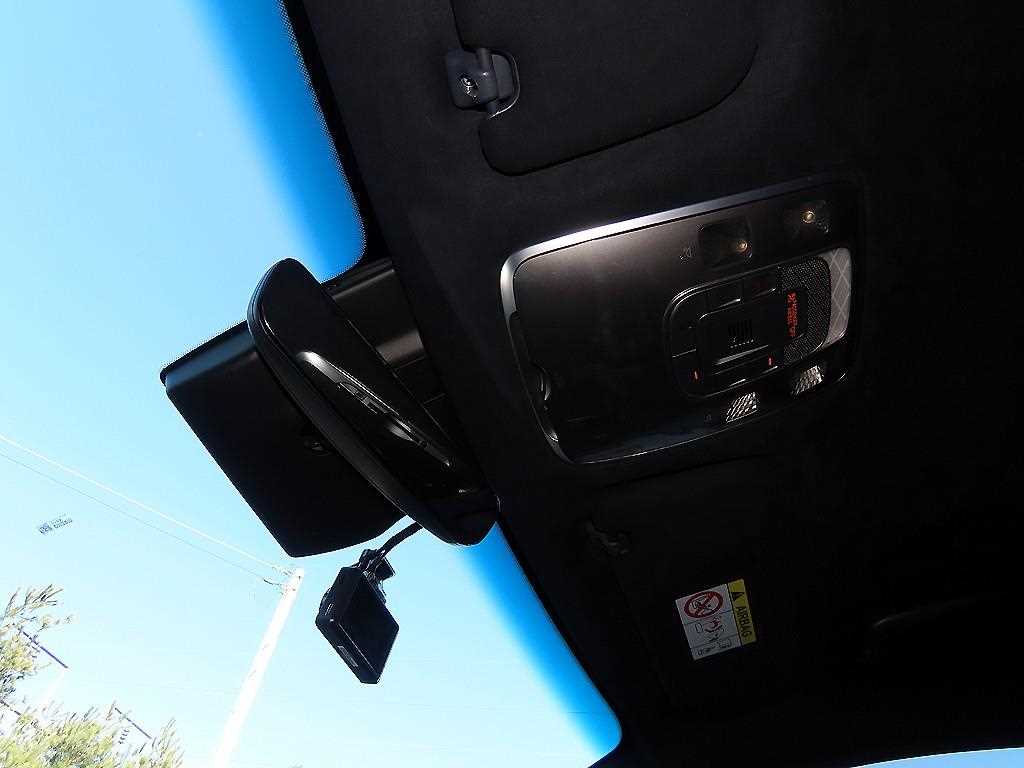 Genesis GV70 2021 Blanco - Importación desde Corea - HF Imports Iquique - Foto 15