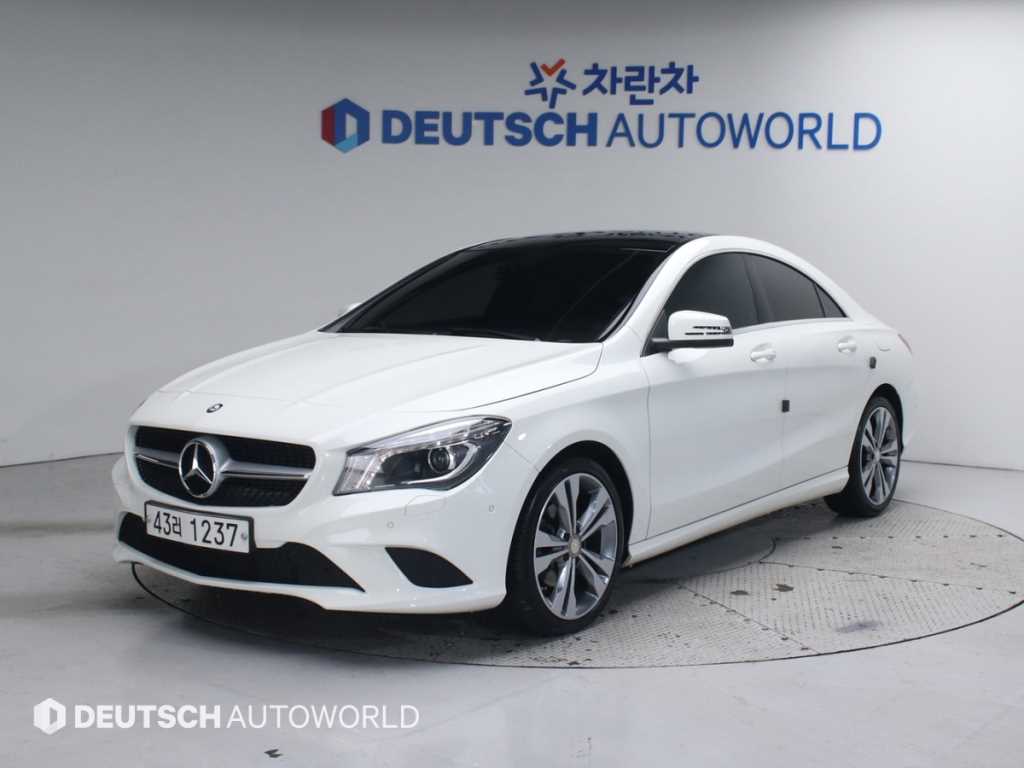 Mercedes Benz CLA Class 2015 Blanco - Importación desde Corea - HF Imports Iquique - Foto 1