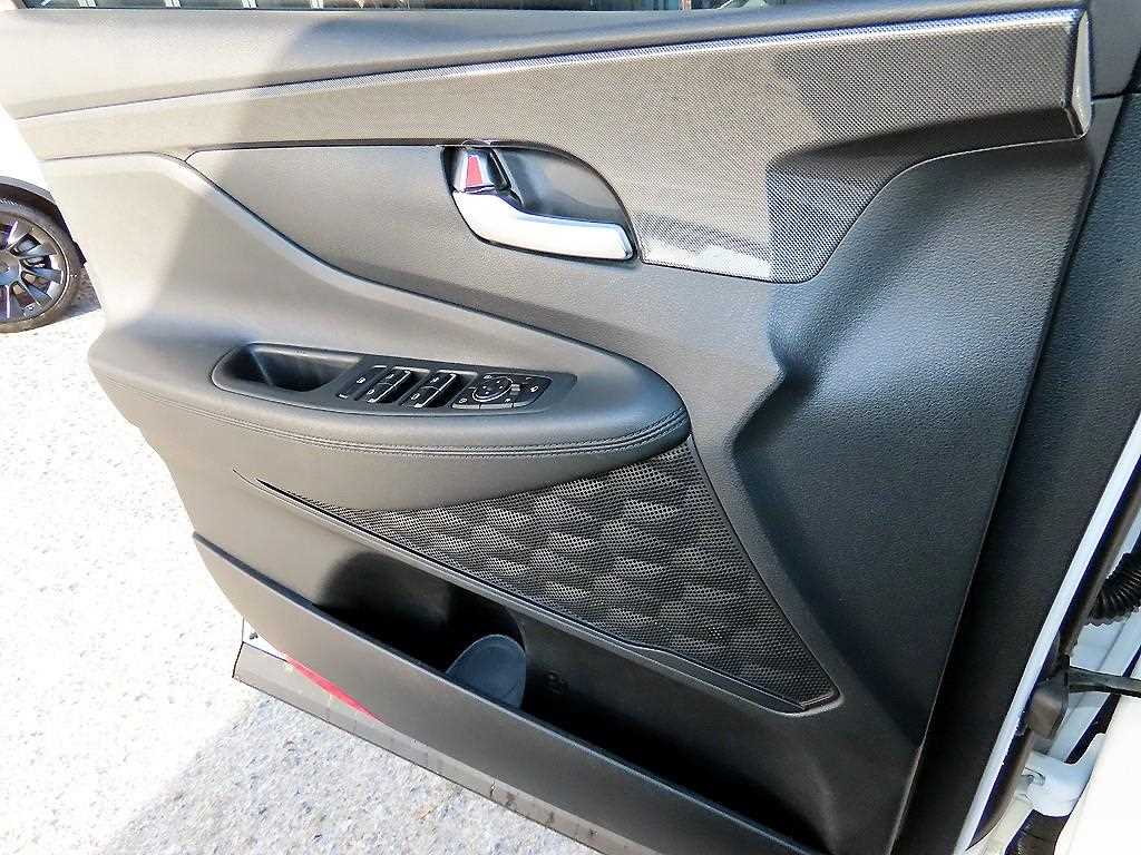 HYUNDAI Santa Fe - Vista 11