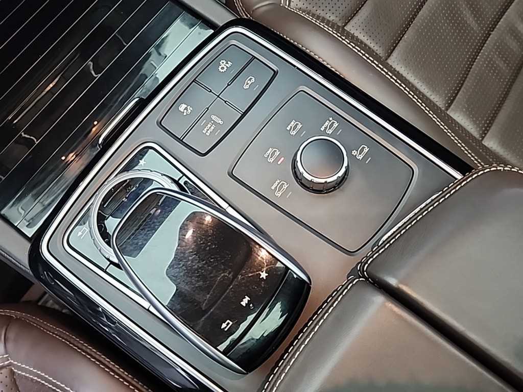 Mercedes Benz GLE Class 2019 Gris - Importación desde Corea - HF Imports Iquique - Foto 17