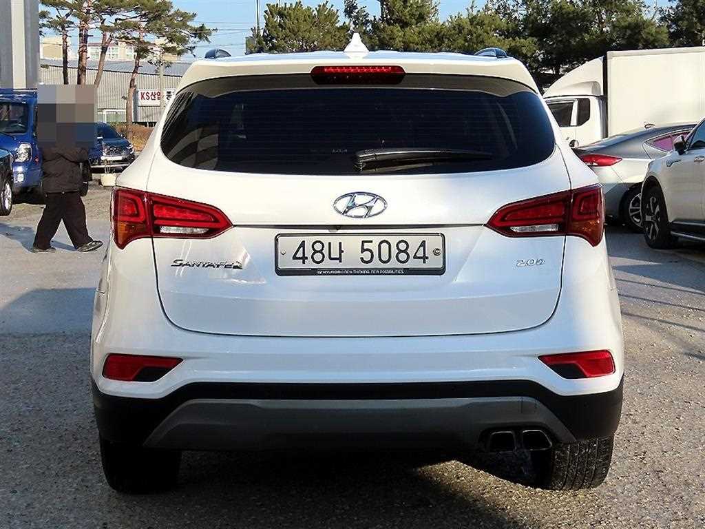 HYUNDAI Santa Fe - Vista 4