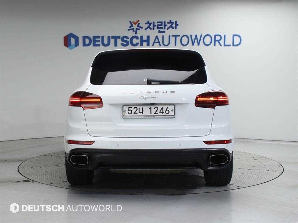 Porsche Cayenne - Vista 4