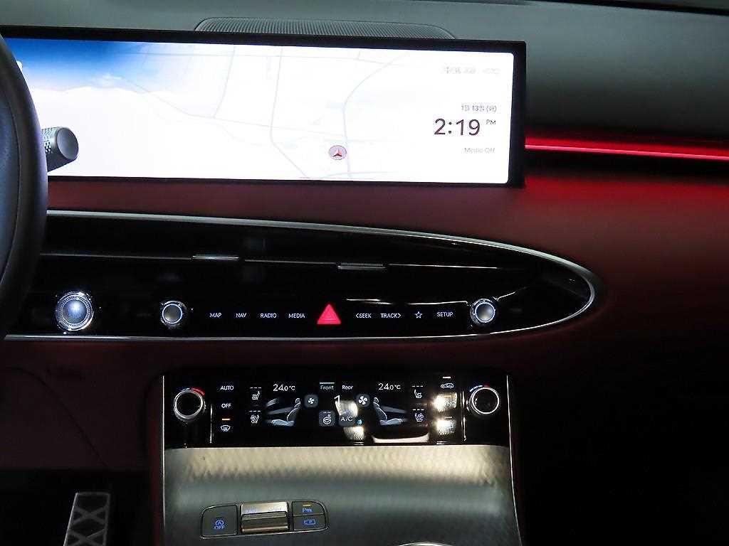 Genesis GV70 - Vista 11