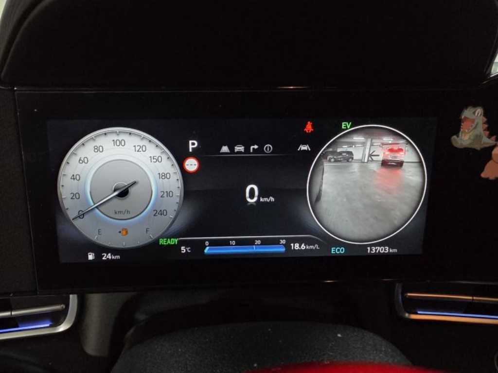 HYUNDAI Avante - Vista 7