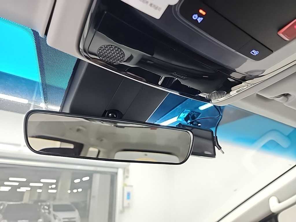 HYUNDAI Staria 2023 Blanco - Importación desde Corea - HF Imports Iquique - Foto 17