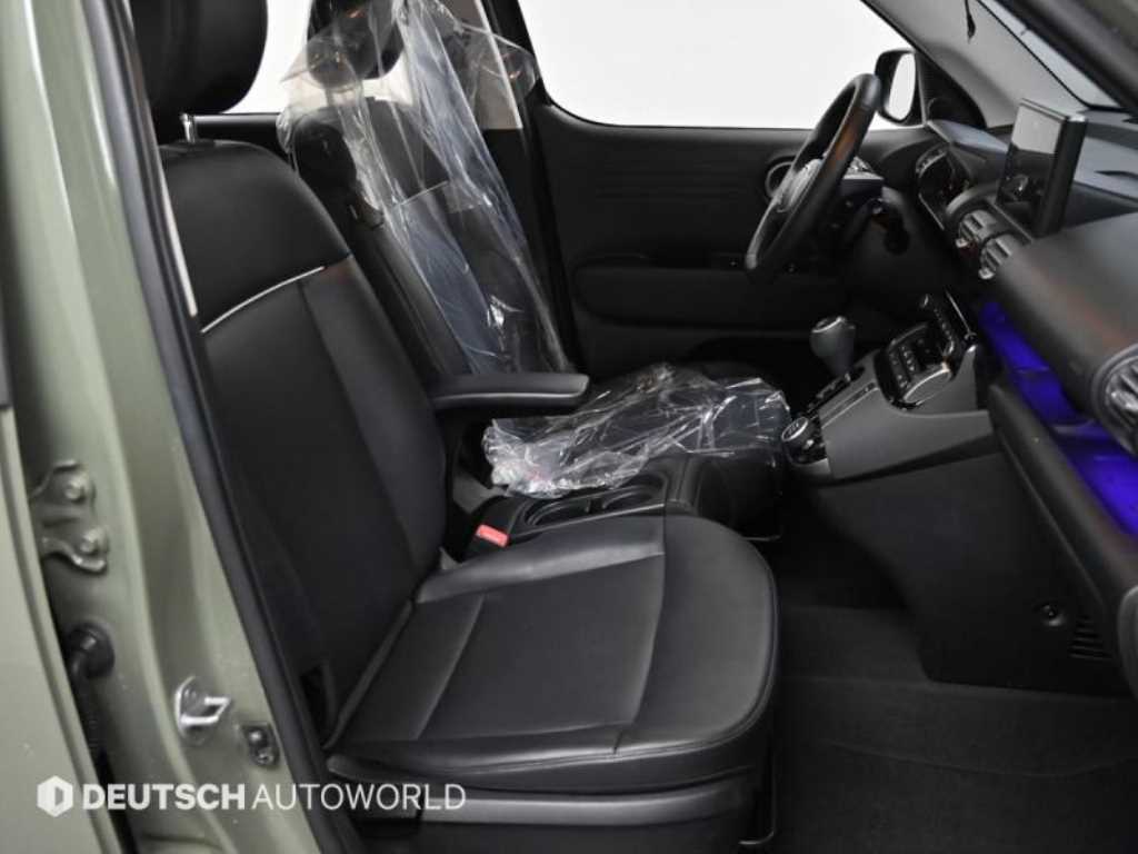 HYUNDAI Casper - Vista 10