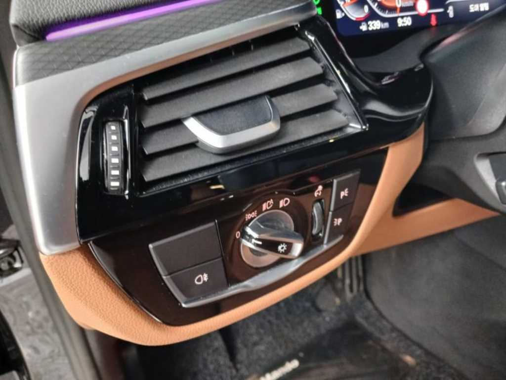 BMW 5 Series - Vista 12