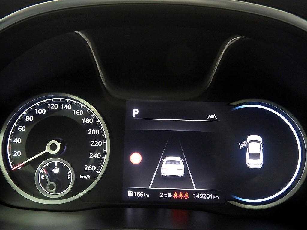 Genesis G80 - Vista 12