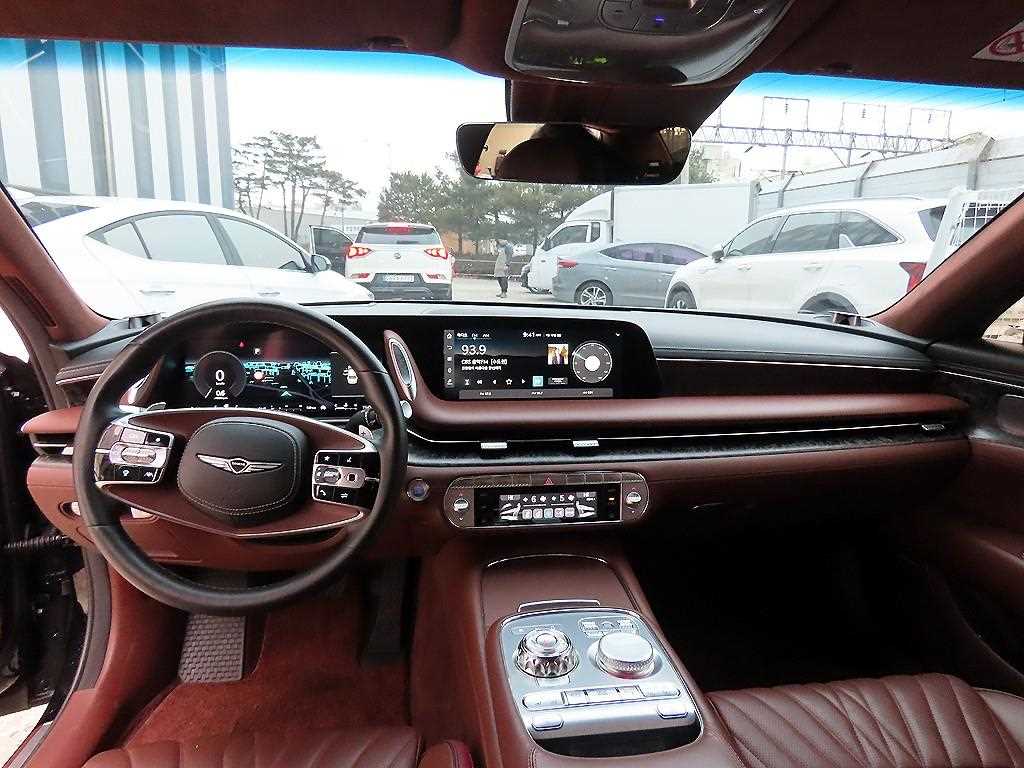 Genesis G90 - Vista 7