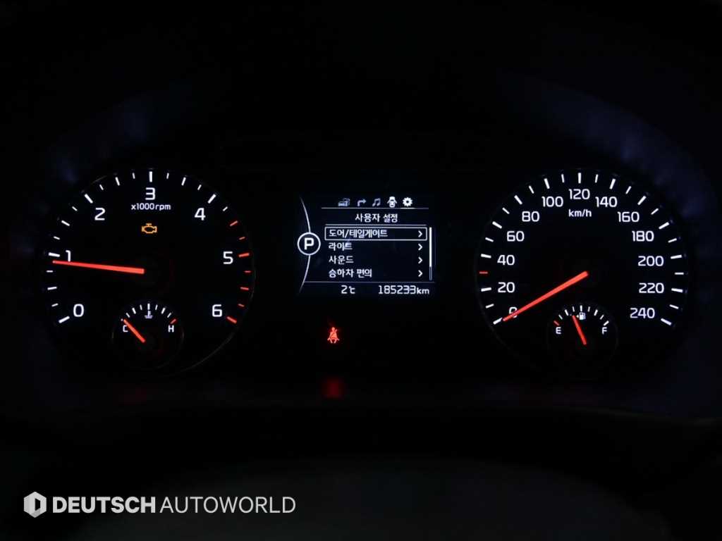 KIA Sorento - Vista 8