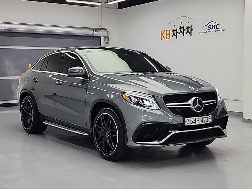 Mercedes Benz GLE Class - Vista 4