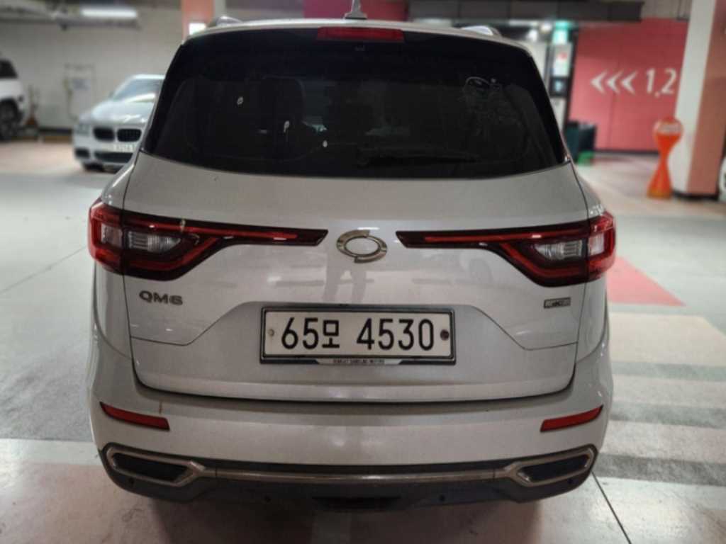 SAMSUNG QM6 - Vista 2