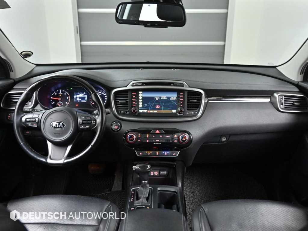 KIA Sorento - Vista 7