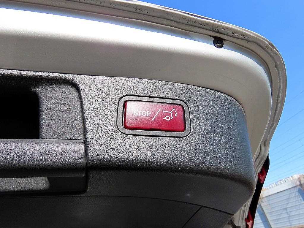 Mercedes Benz GLA Class 2015 Gris - Importación desde Corea - HF Imports Iquique - Foto 15