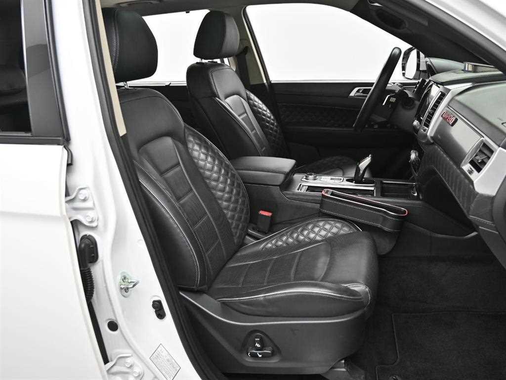 Ssangyong Rexton - Vista 8