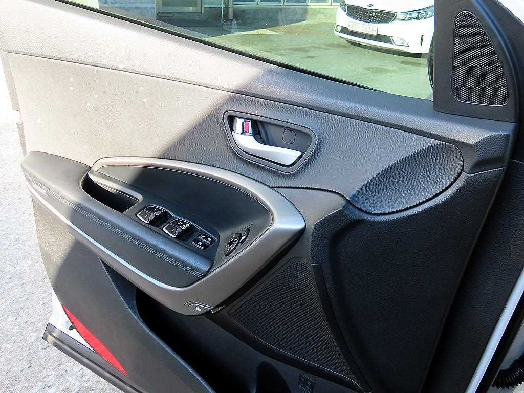 HYUNDAI Santa Fe - Vista 11