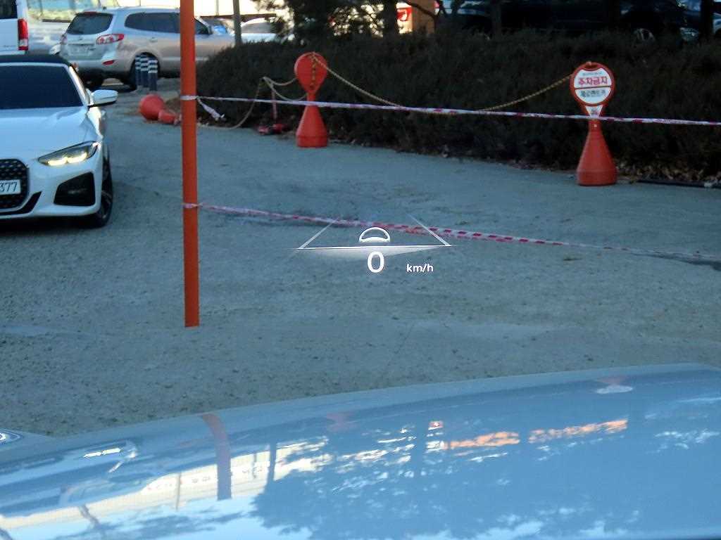 Genesis GV70 - Vista 10