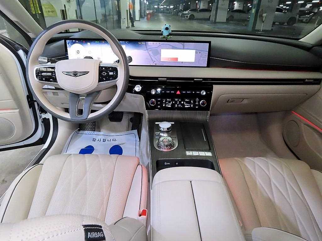 Genesis G80 - Vista 10