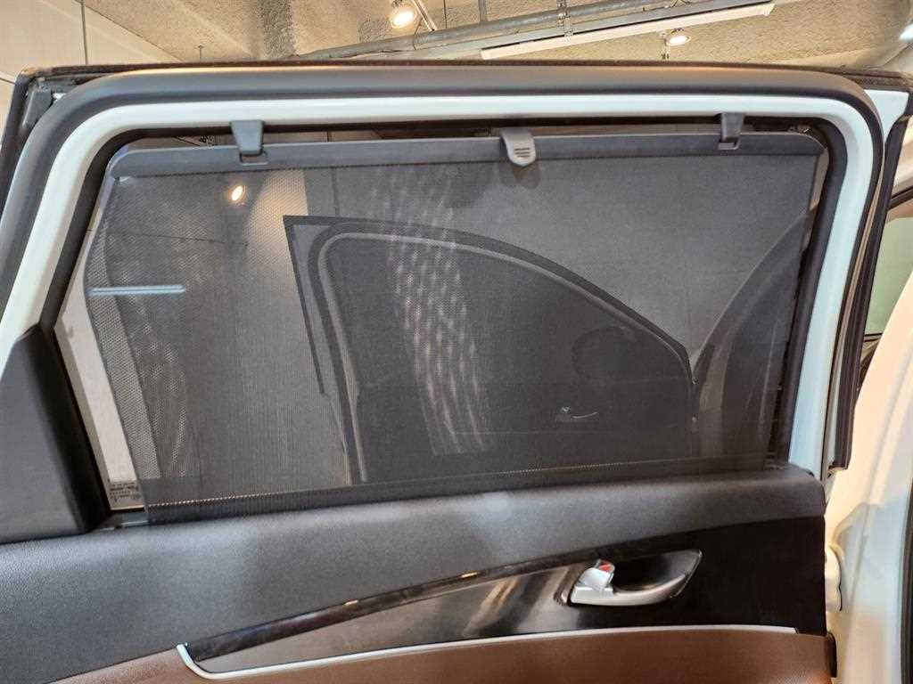 KIA Sorento - Vista 9