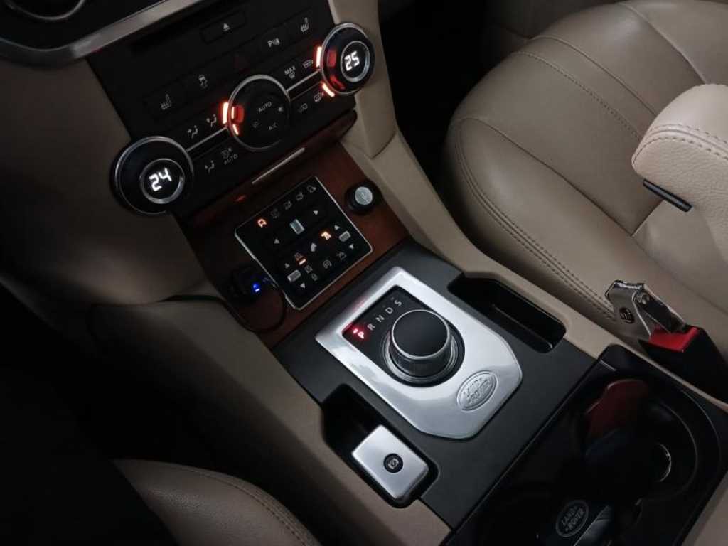 Land Rover Discovery 2015 Blanco - Importación desde Corea - HF Imports Iquique - Foto 15