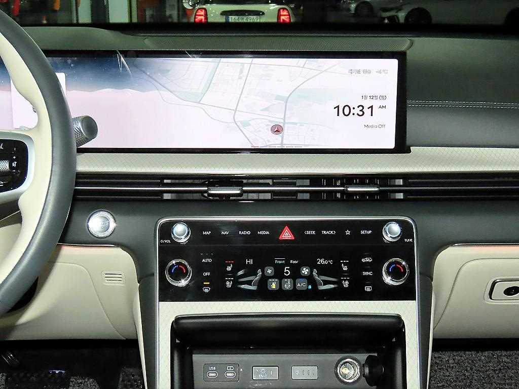 Genesis GV80 - Vista 11