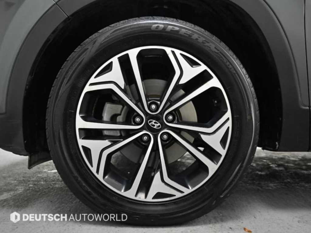 HYUNDAI Santa Fe - Vista 5