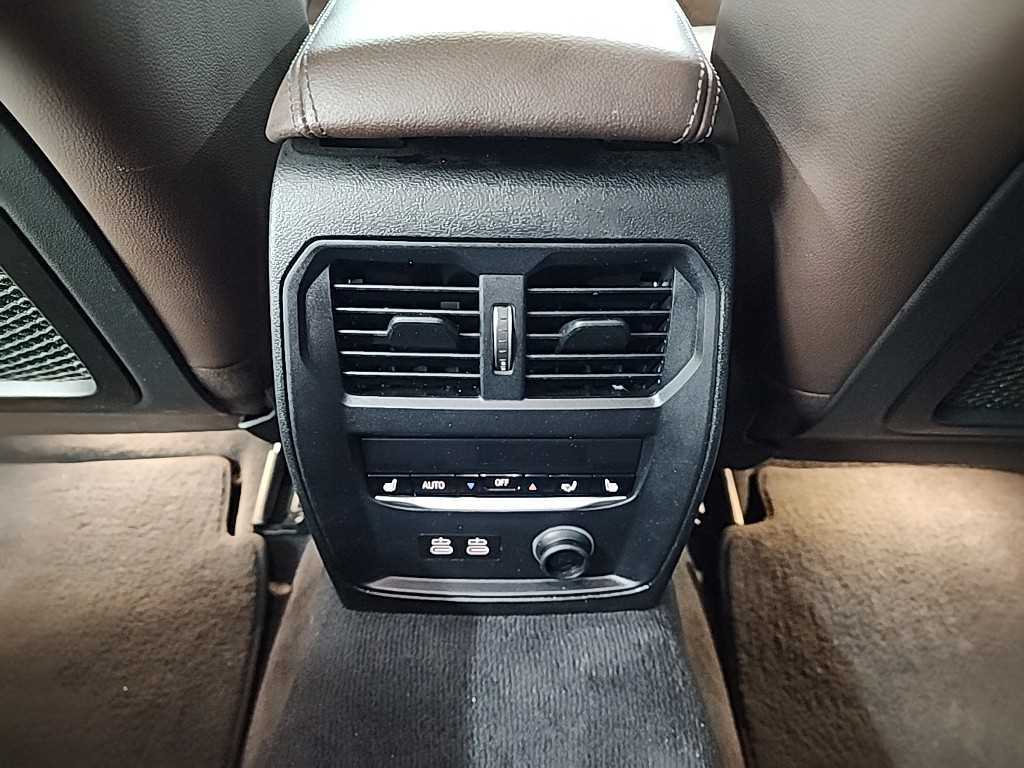 BMW 3 series 2019 Blanco - Importación desde Corea - HF Imports Iquique - Foto 14