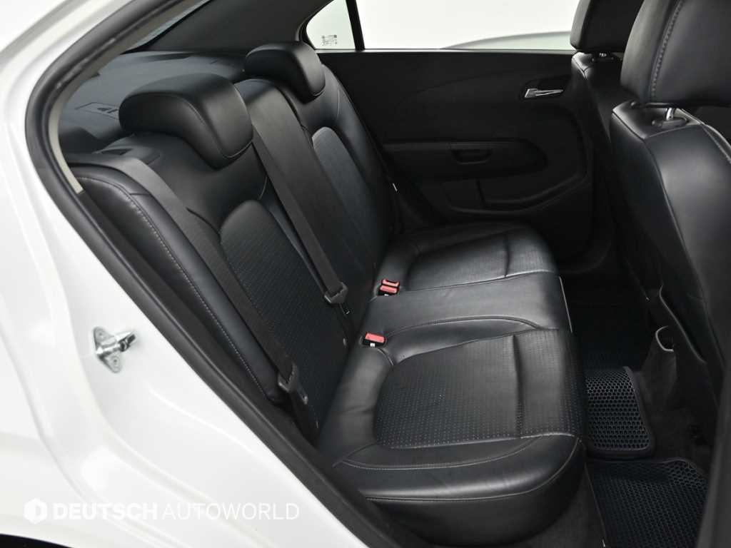 Chevrolet Abeo - Vista 12