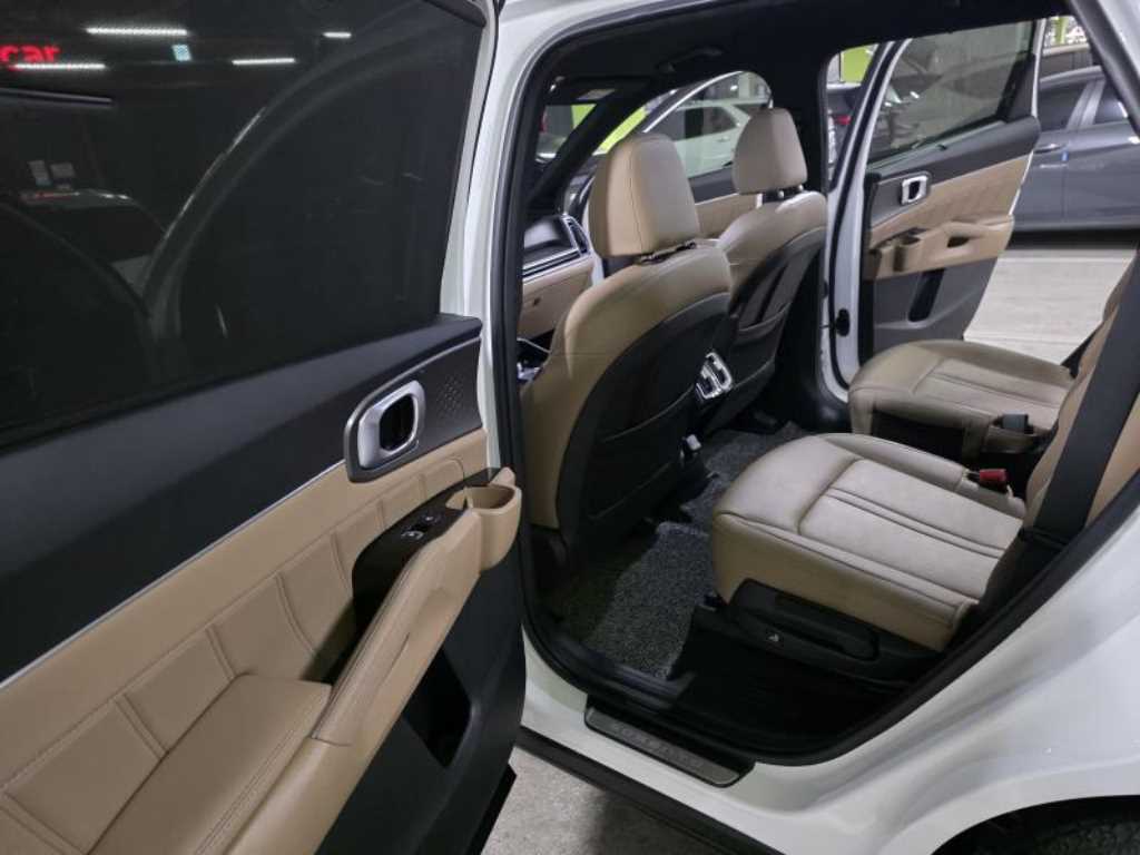 KIA Sorento - Vista 9