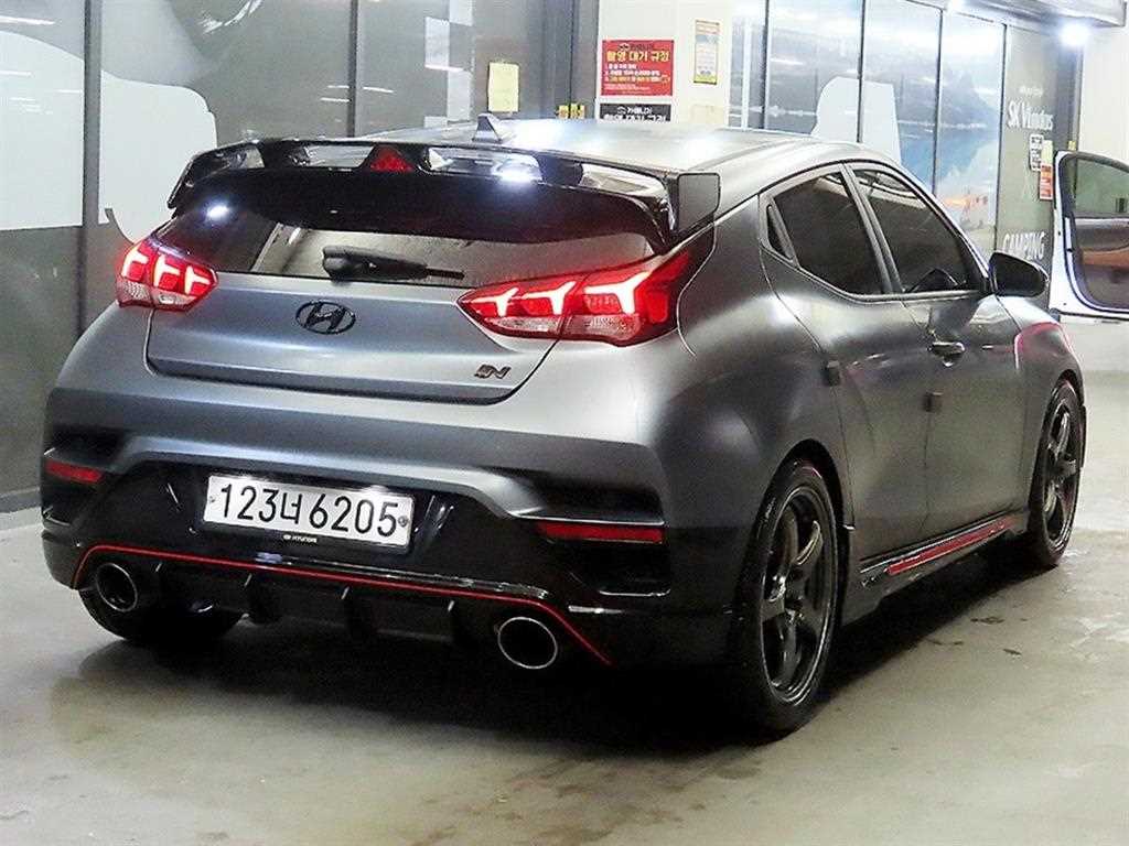 HYUNDAI Veloster - Vista 4
