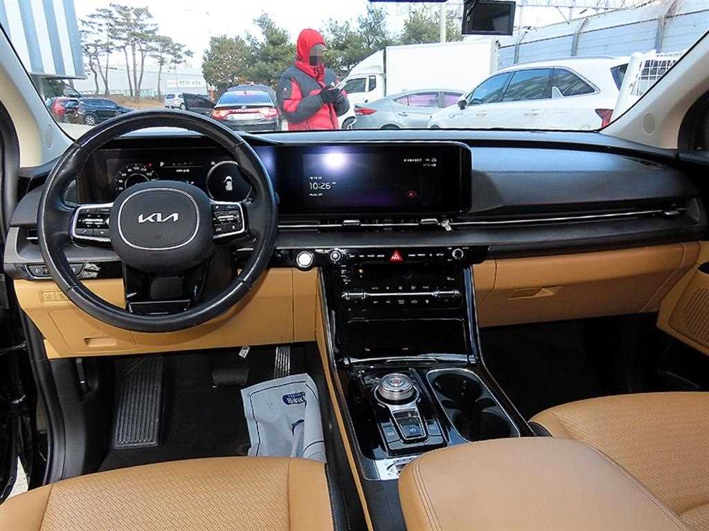 KIA Carnival - Vista 7