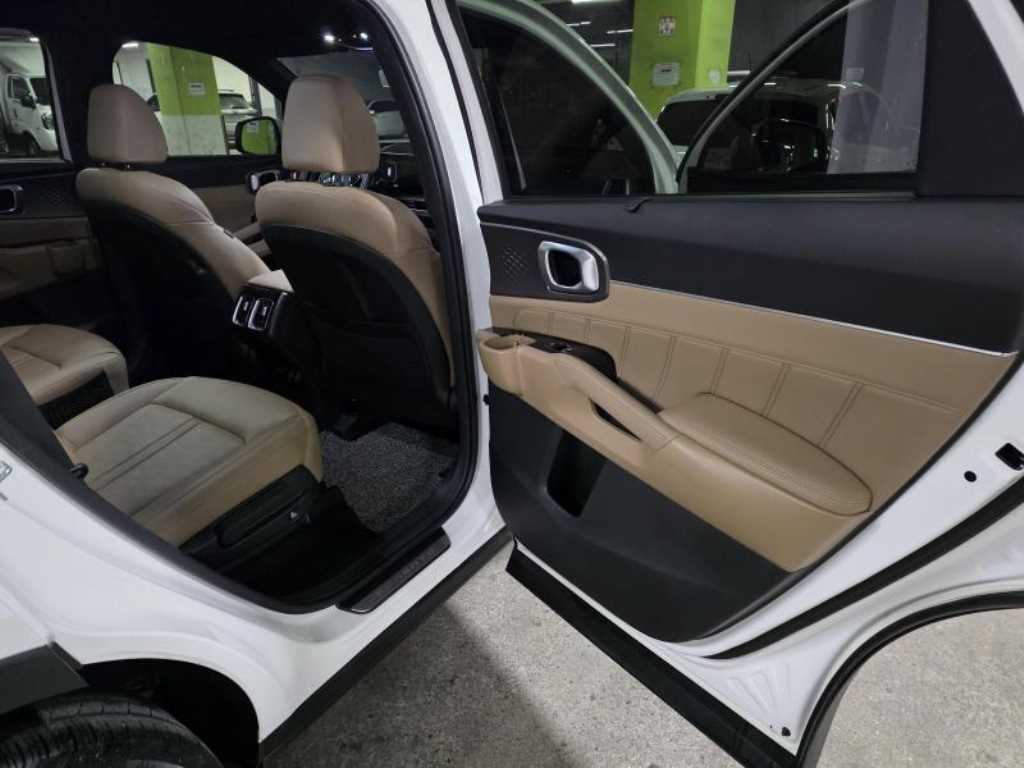 KIA Sorento - Vista 10