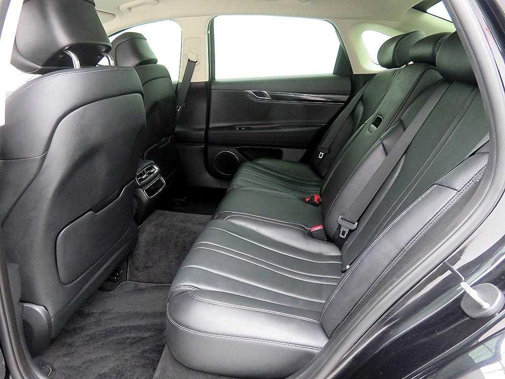 Genesis G80 - Vista 7