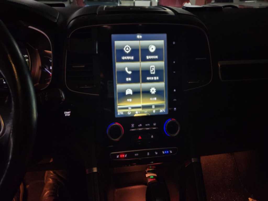 SAMSUNG QM6 - Vista 6