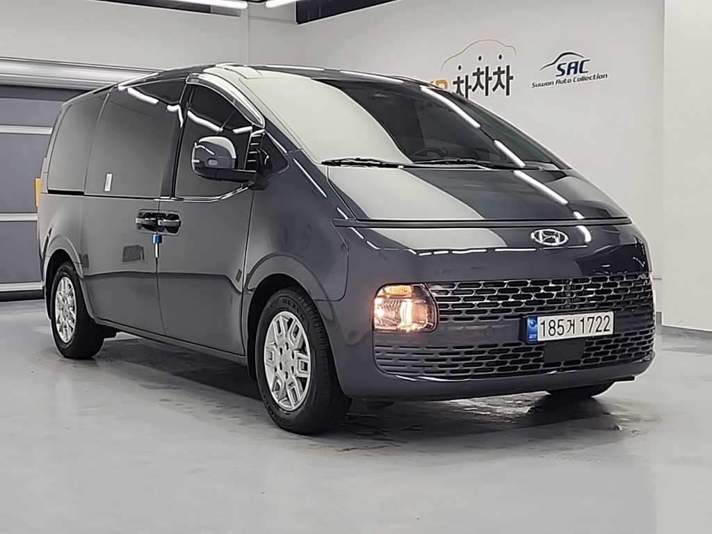 HYUNDAI Staria - Vista 4