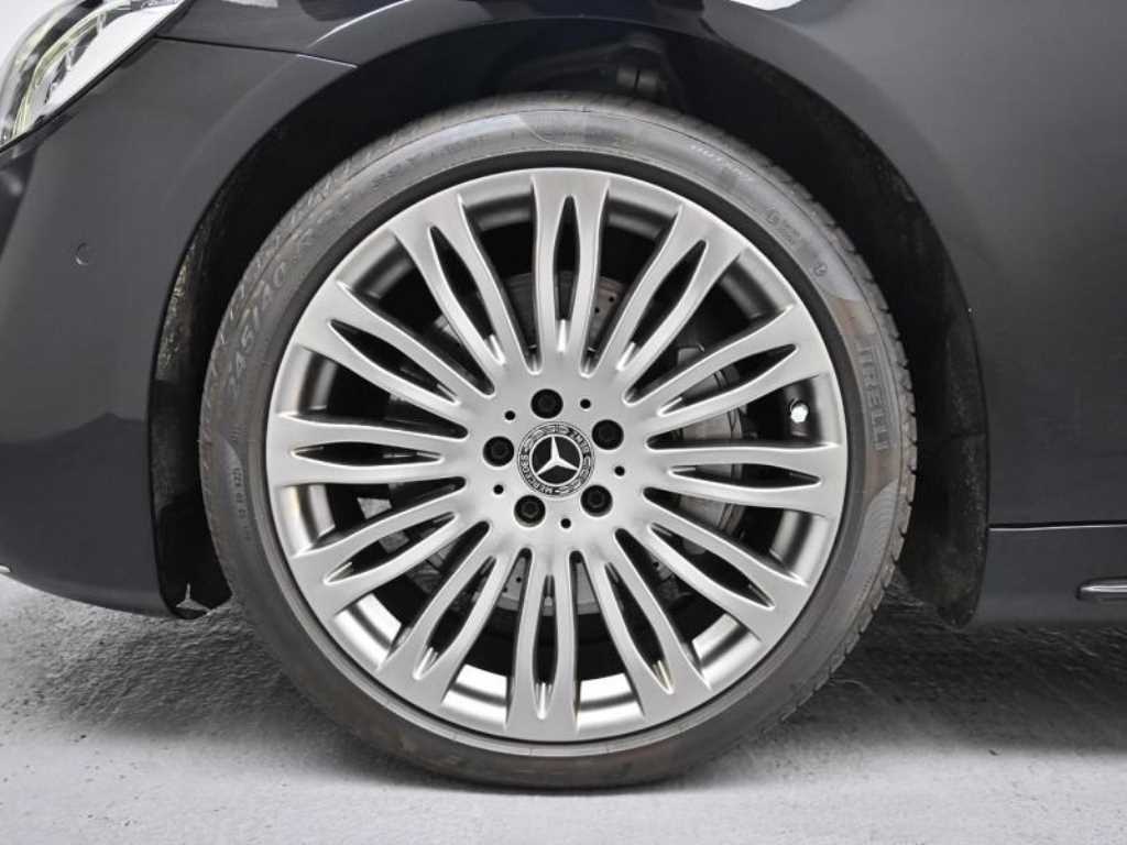 Mercedes Benz S Class - Vista 5
